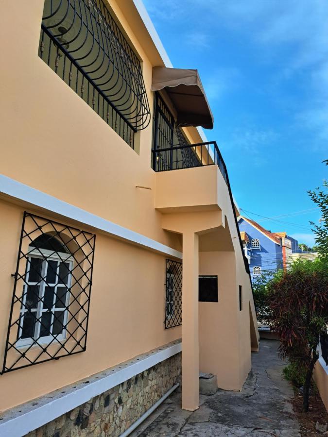 Bed and Breakfast D9 Casa de Huespedes Santo Domingo Exterior foto